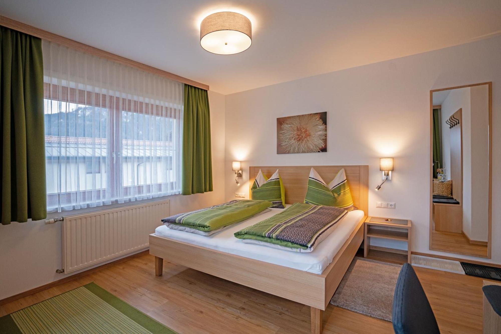 Haus Lackner Am Weissensee In Kaernten Extérieur photo