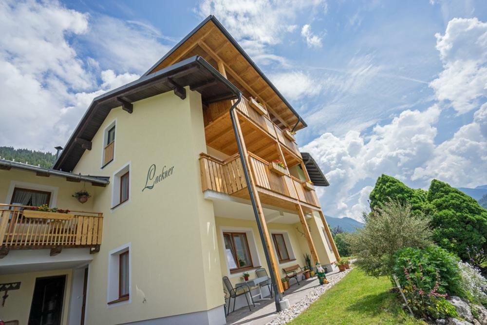 Haus Lackner Am Weissensee In Kaernten Extérieur photo